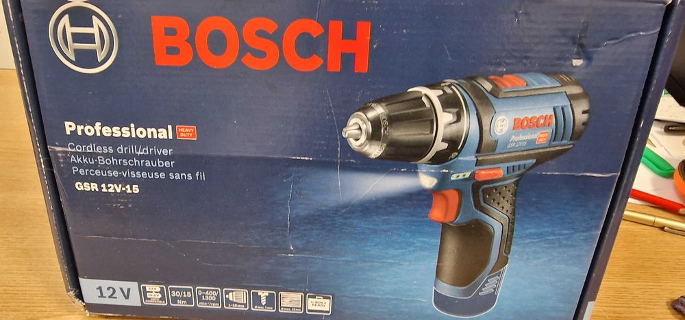 Bormasina de gaurit/insurubat Bosch Profesional GSR 12V-15
