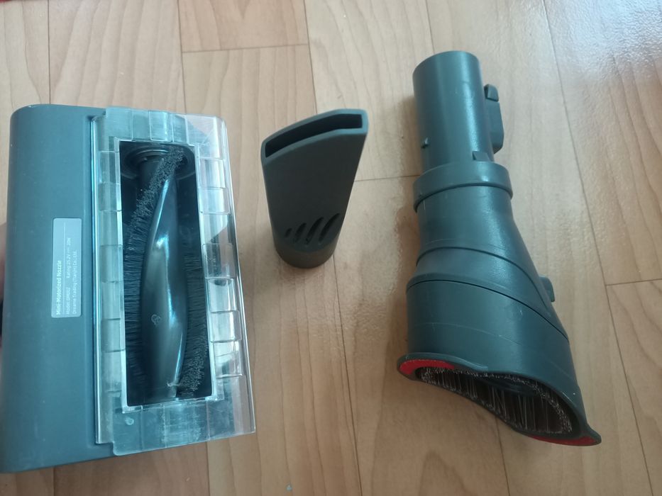 Насадки от пылесоса в отличном состоянии