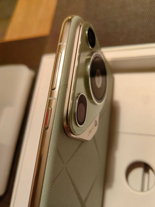 Pura 70 Ultra NOU, nefolosit. Garanție.