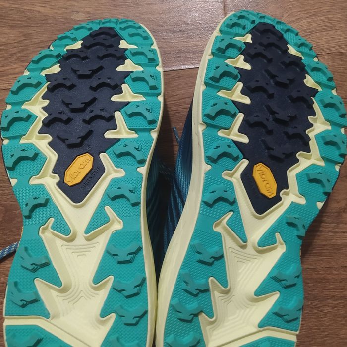 Нови спортни обувки Hoka One One, ном.44