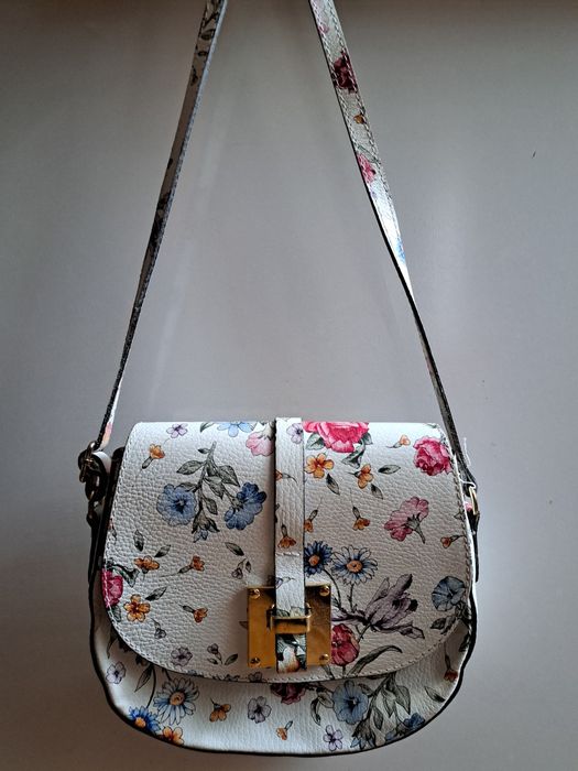 Ручная сумка через плечо