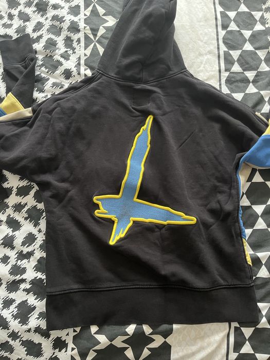 Рядък анцунг Luda