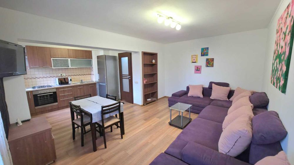 Apartament 3 camere de închiriat – Ultracentral, str. Griviței Bl. B16