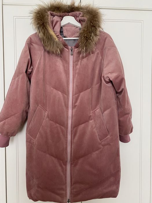 Продам куртку на девочку