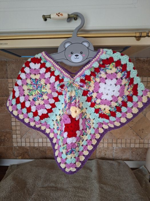 Poncho crosetat copii.