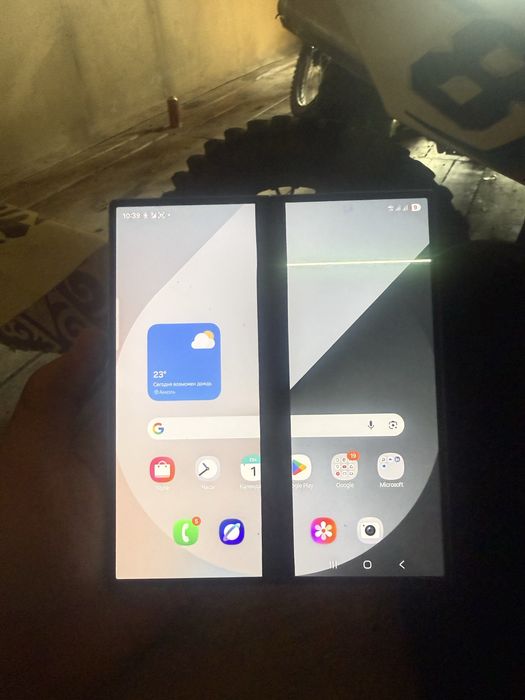 Смартфон Galaxy Z fold 6