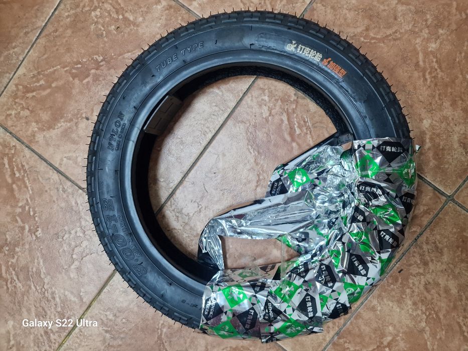 Cauciuc tricicleta electrica 300x12