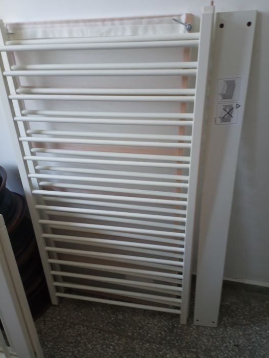 Малко бебешко легълце