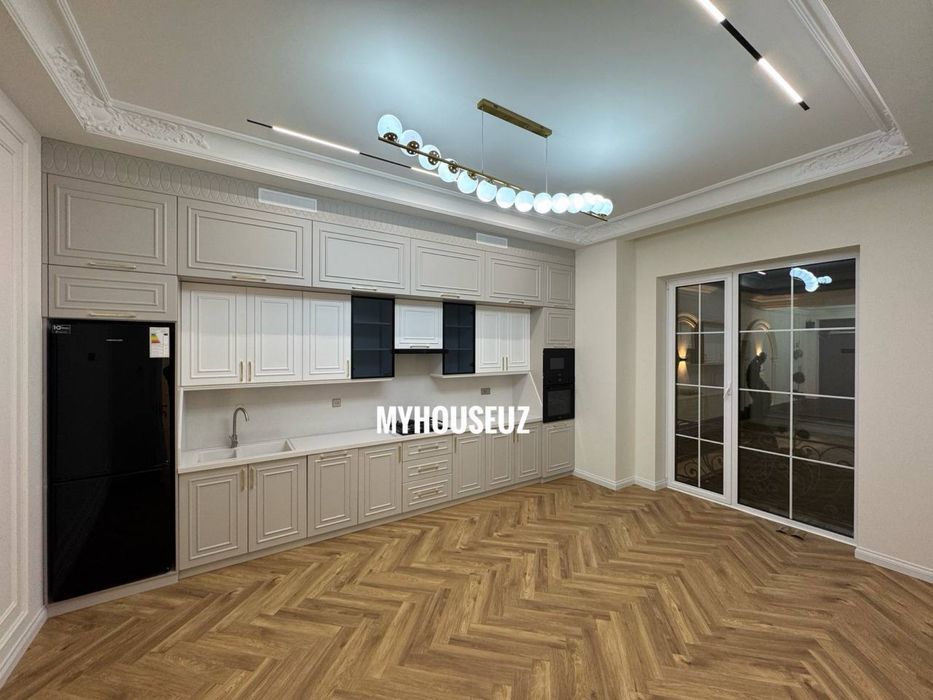 Ор-р: Циолковский Продается Новый Евро дом!!! 4.соток 500м2 6.комнат