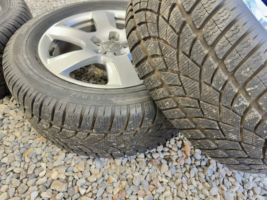 Оригинални 17 джанти от Audi 5x112 Et25, 7J със зимни гуми 235/55 Dunlop