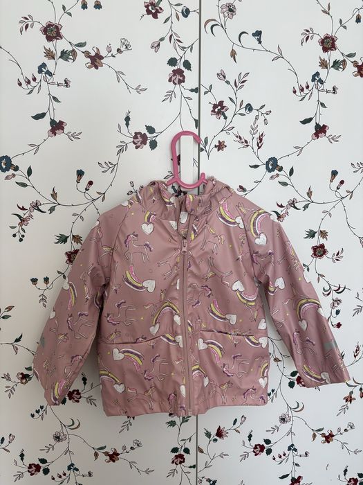 Пролетни дрехи- якета, рокли, обувки за момиче в размер 98