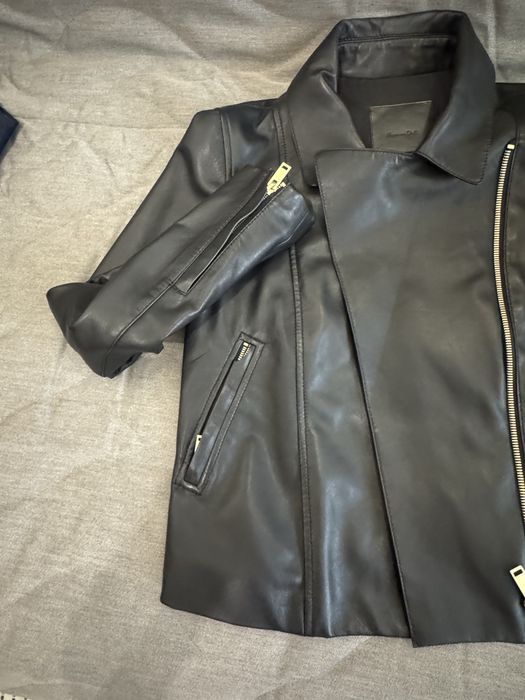 Geaca de piele  Massimo Dutti.