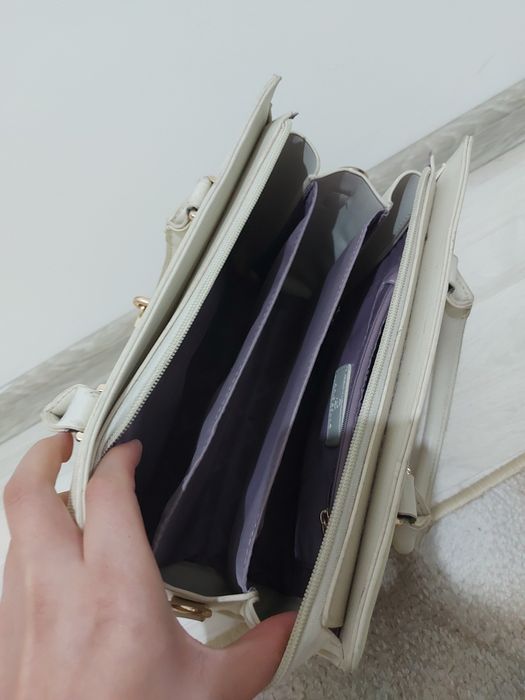 Сумка белая продоется