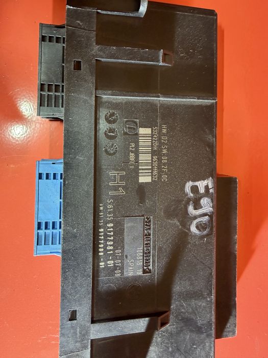 Комфортен модул за BMW E9x, E8x, F10, F11