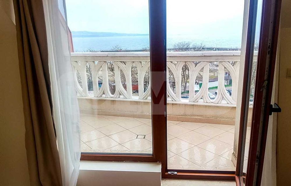 Двустаен апартамент във Варна South Bay Residence