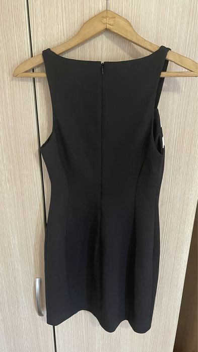 Страхотна рокля