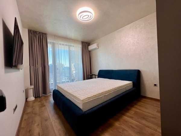 Продава се Двустаен апартамент в Пловдив, Център - 83 кв.м за 1925 €/кв.м - Снимка #2