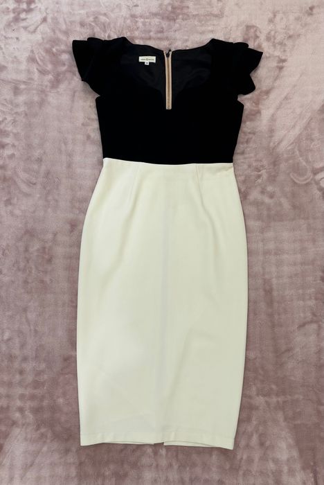 Платье от бренда Динара Сатжан