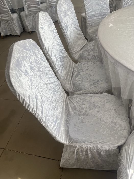 Продам чехлы на стулья 2000тг