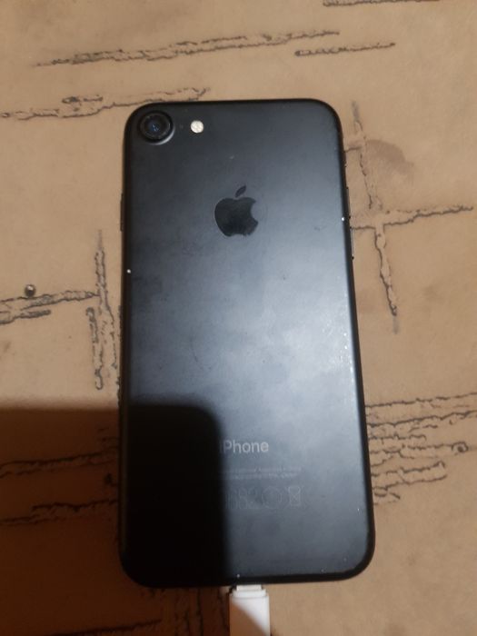 Айфон 7 среднее состояния