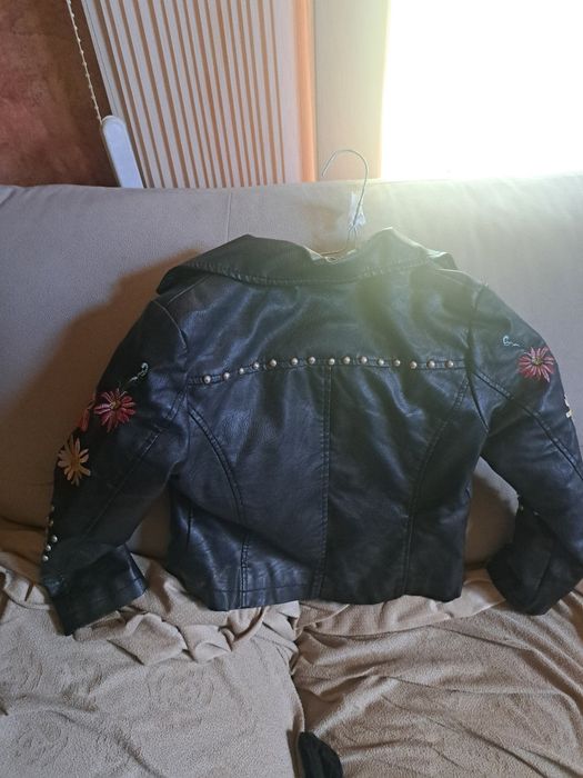 Детско  яке и детски елек  с качулка