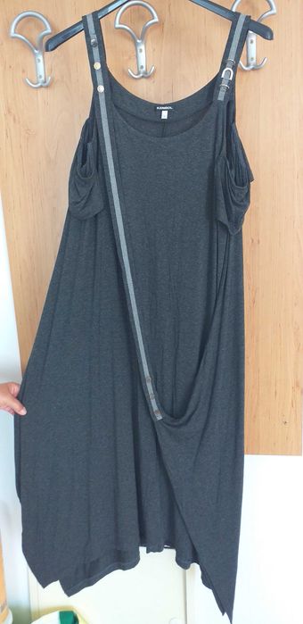 Bluze si rochii de vara