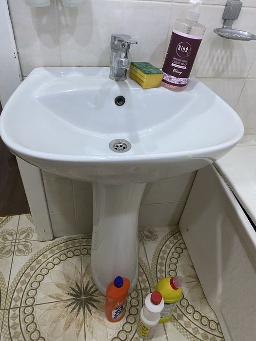 Ванна , раковина .Фергана