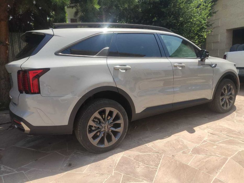 Киа Соренто срочно продам