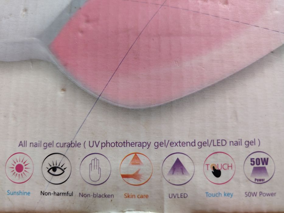 Lampa UV pentru unghii