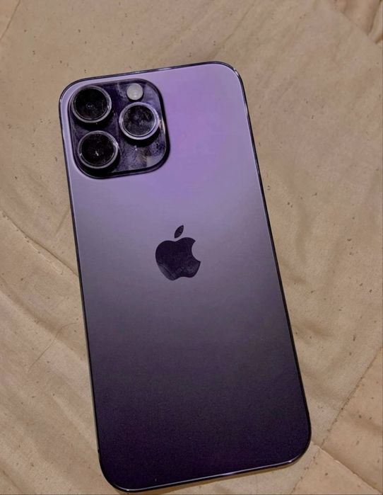 Iphone 14 pro purple