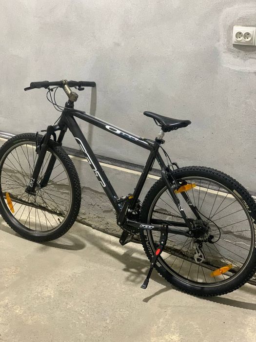 Velosiped Nemis brendi Germaniyadan olib kelingan. Alyuminiy rama 26-r