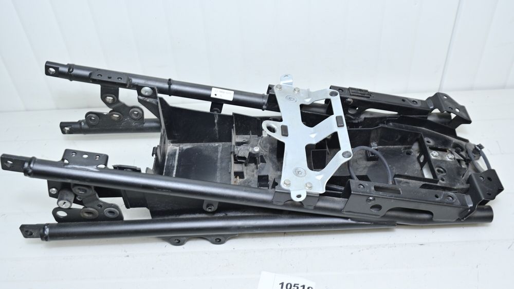 Yamaha FZ8 2010 - 2015 Cadru Codita Spate Undertail Aparatoare Plastic