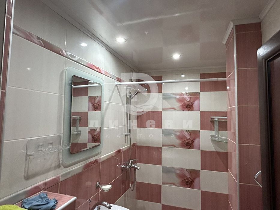 Продава се Четиристаен апартамент в Стара Загора, Център - 86 кв.м за 1745 €/кв.м - Снимка #10