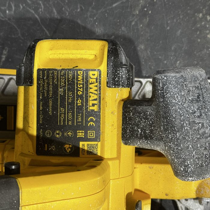 Погружная пила Dewalt