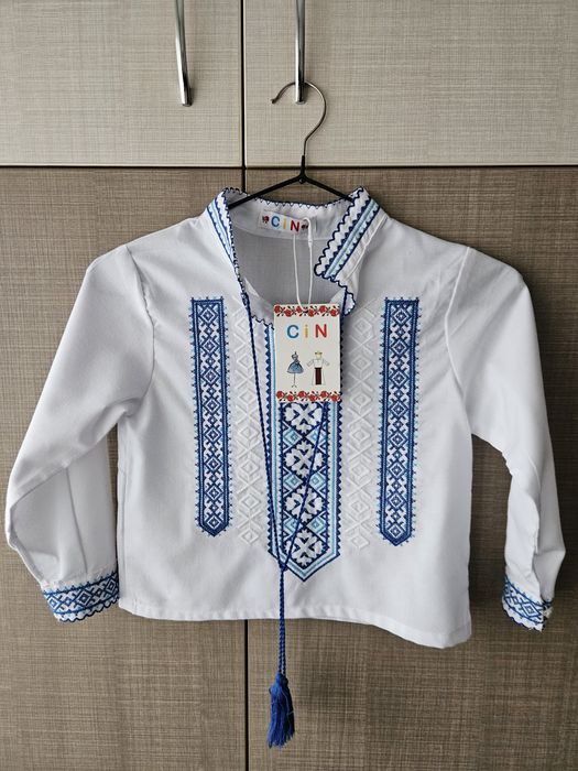 Ie brodata cu motive traditionale baiat 2-3 ani