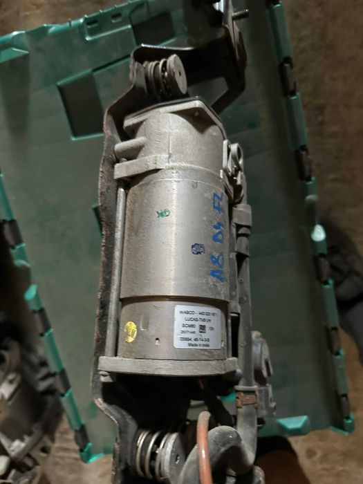 Compresor aer suspensie 4H0616005D 443020187-1 Audi A6 C7 A7 A8 4H
