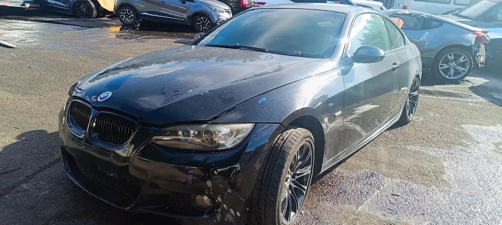 Dezmembrari / Dezmembrez BMW E92 (320i) N43B20O0 cutie viteze manuală GS6-17BG cod culoare BLACK SAPPHIRE METALLIC (475)