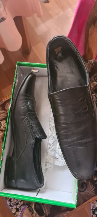 Продам туфли  мужские б/у
