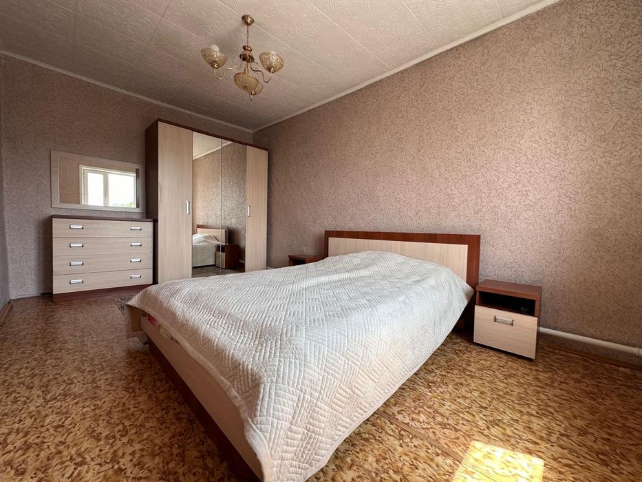 Продам дом 2 этажа.