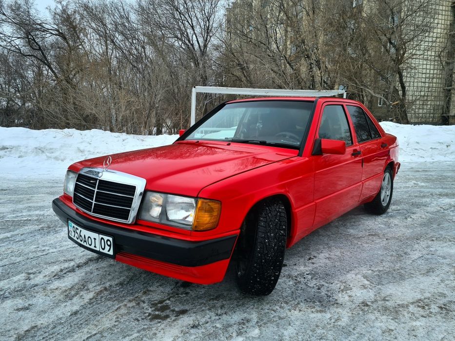 Mercedes Benz 190E
