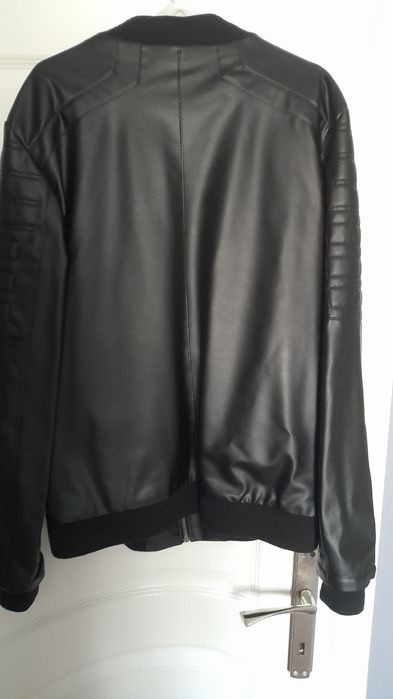 Кожено яке М размер