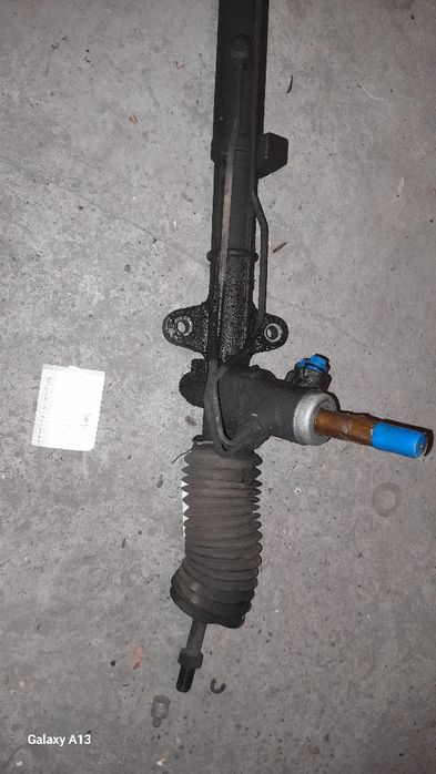 Продам рулевую рейку