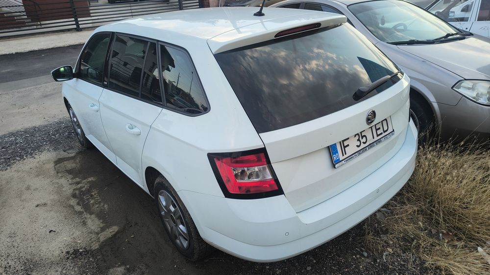 SKODA Fabia 2016 — imagine 3