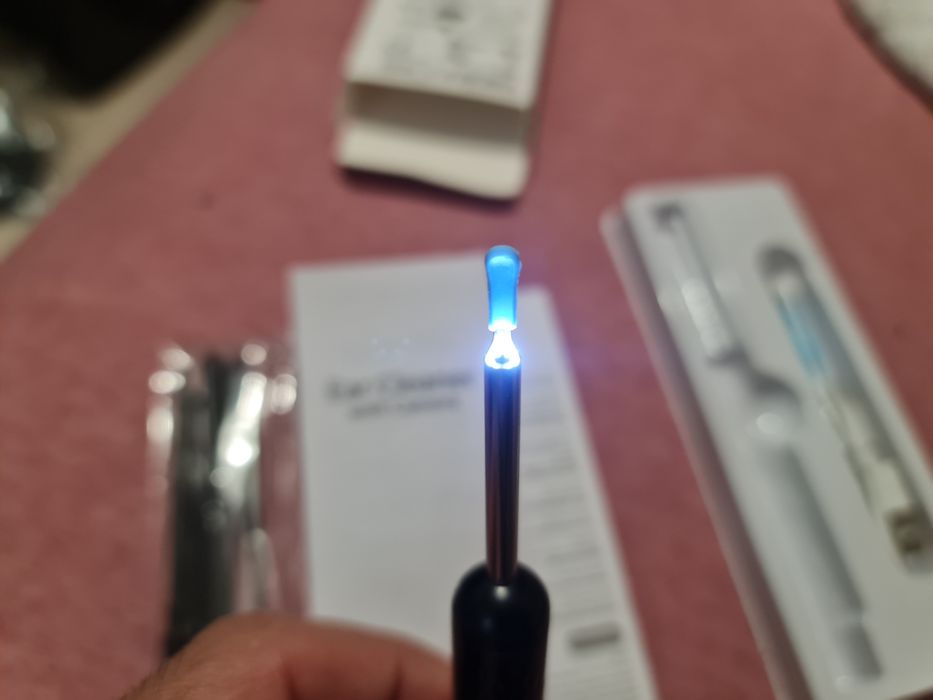 Aparat de curatare urechi  cu camera hd