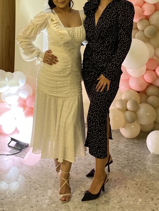 Вечернее платье в цвете айвори