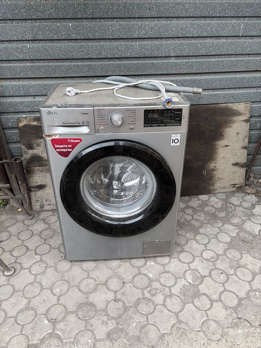 Продам стиральную машинку на 7 кг