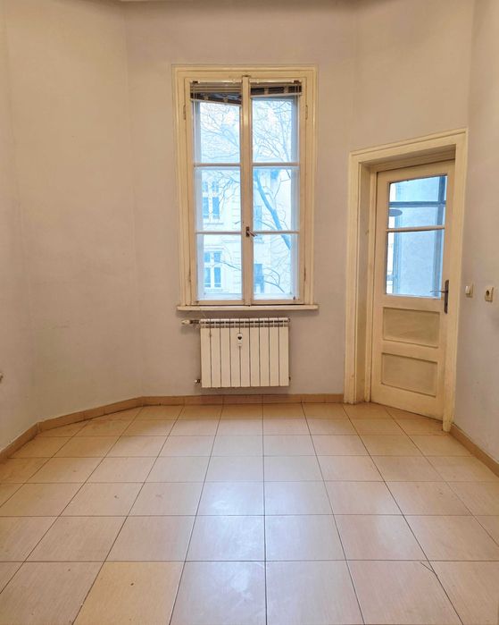 Дава се под наем Офис в София, Център - 120 кв.м за 2792.76 € - Снимка #11