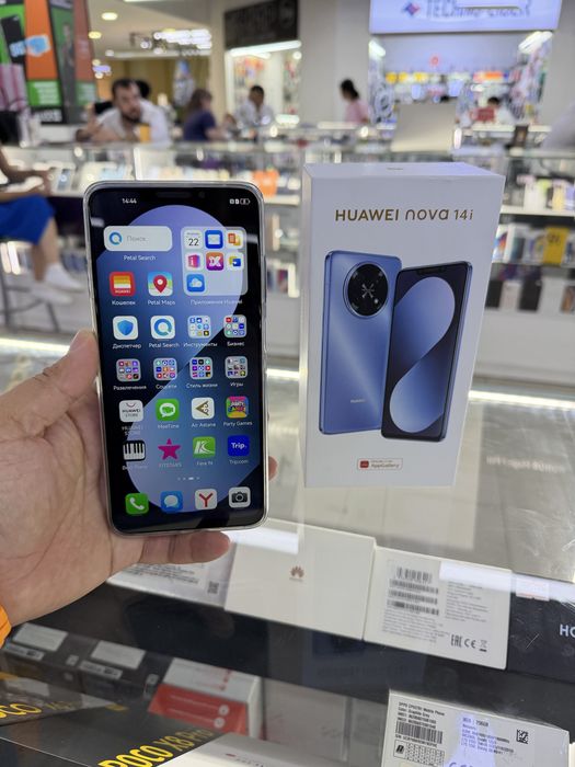Huawei nova 14I. Память 8/256