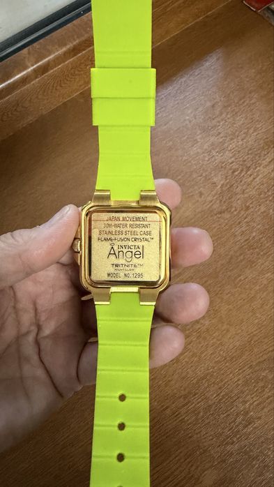 Часы наручные Invicta
