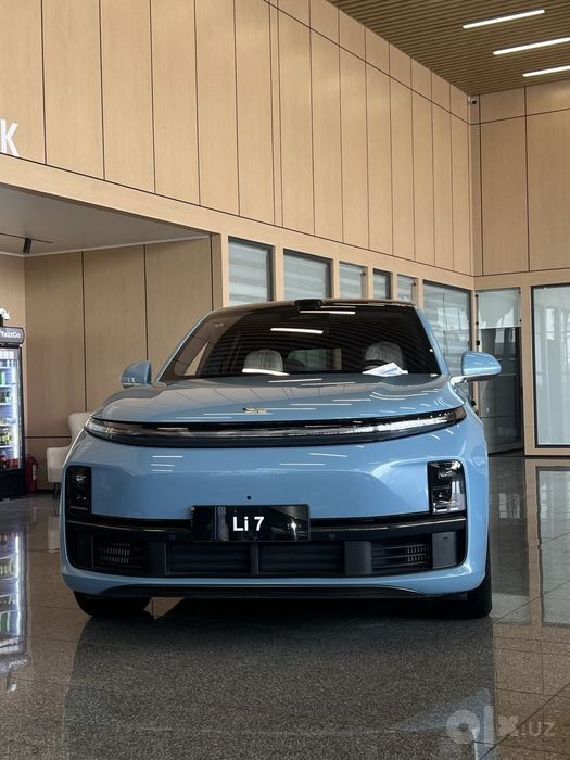 Lixiang Li7 max 2025